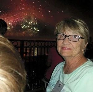 Meet your Posher, Sandy